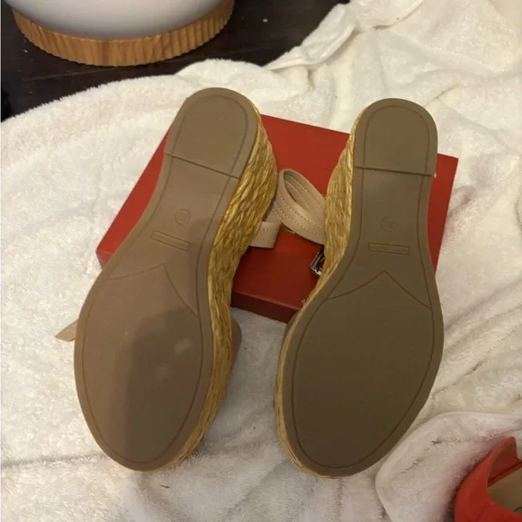 Marc Fisher Beige Espadrille Wedges - Picture 2 of 2